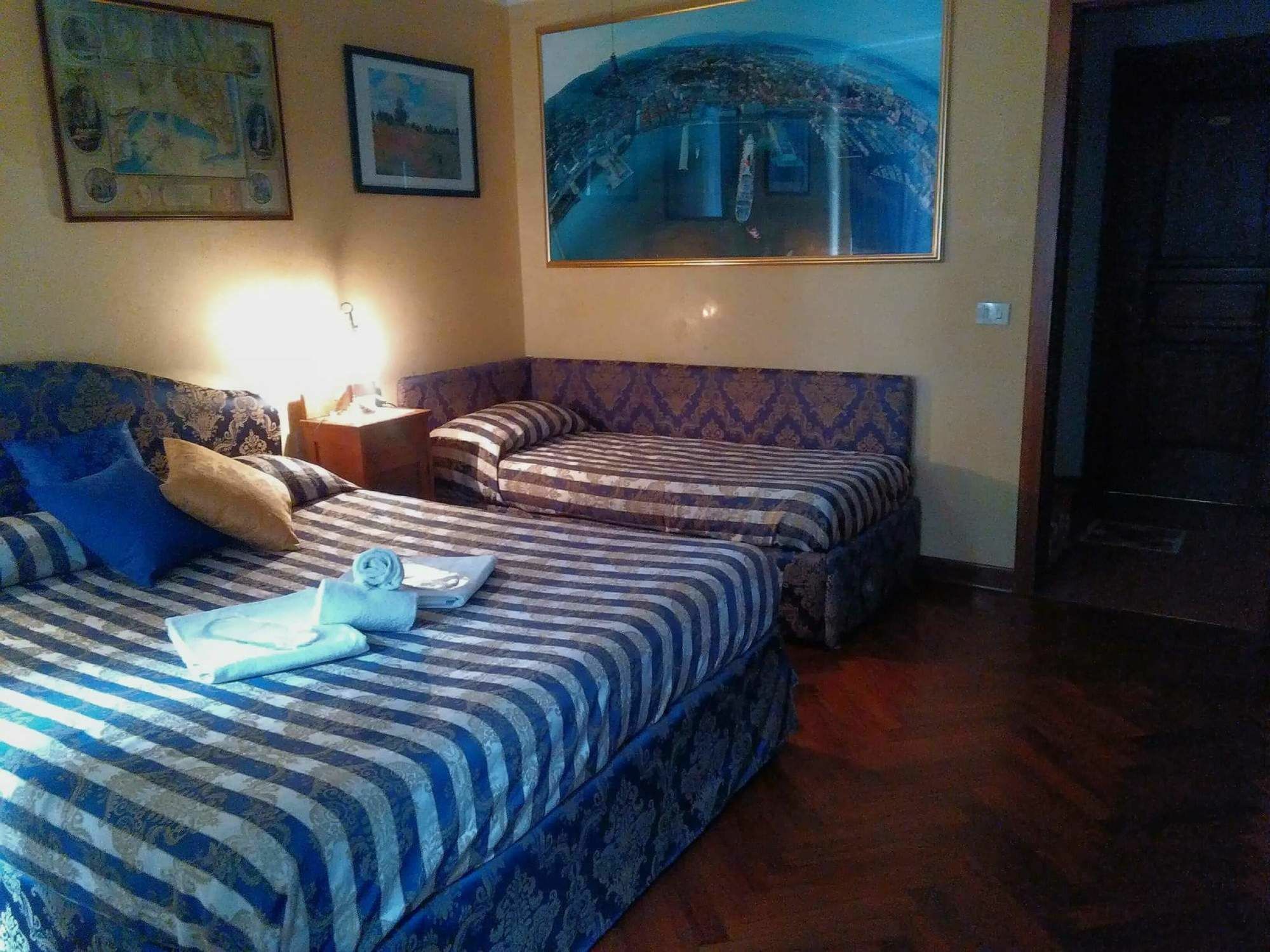 Casa Vacanze Rilke Triest Exterior foto