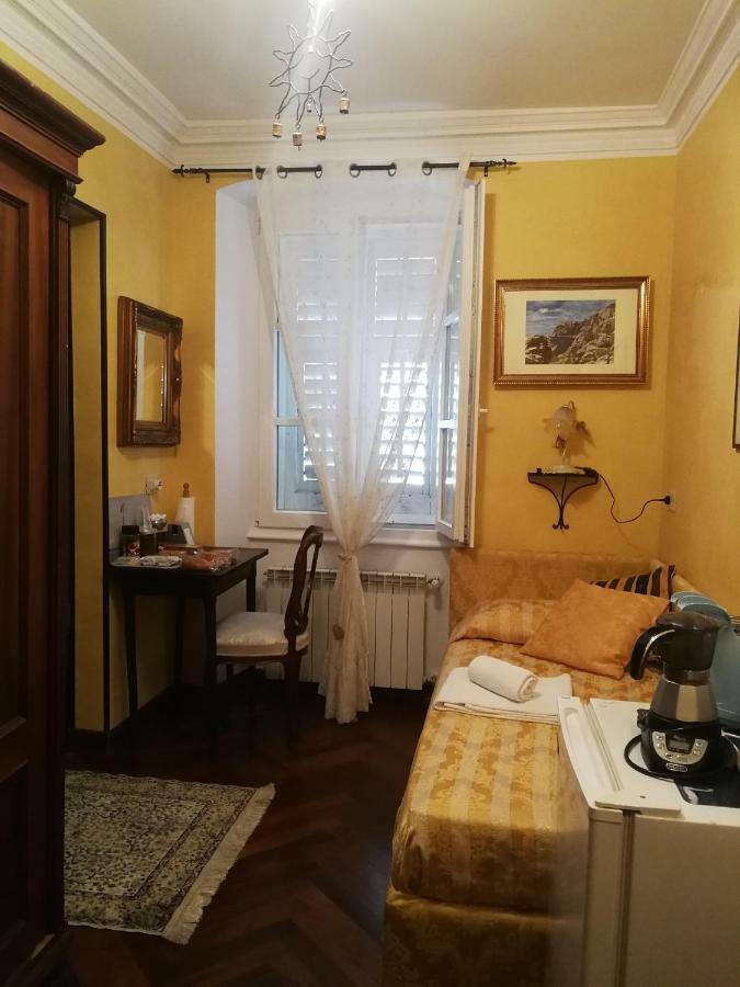Casa Vacanze Rilke Triest Exterior foto